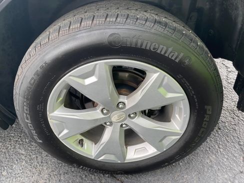 Used 2015 Subaru Forester 2.5i w/ Alloy Wheel Package AWD/4WD image 23