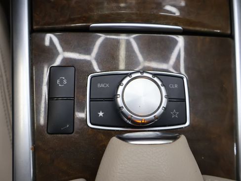 Used 2015 Mercedes-Benz E 350 4MATIC Sedan w/ Premium 1 Package image 30