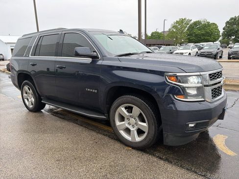 Used 2020 Chevrolet Tahoe LT w/ Luxury Package AWD/4WD image 3