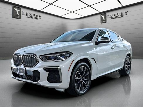 Used 2023 BMW X6 M50i w/ Executive Package image 4