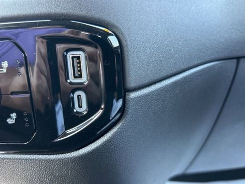 New 2026 Chevrolet Silverado 1500 LT image 16