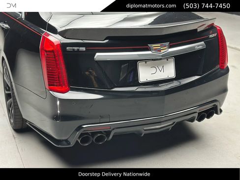 Used 2017 Cadillac CTS V w/ Luxury Package image 16