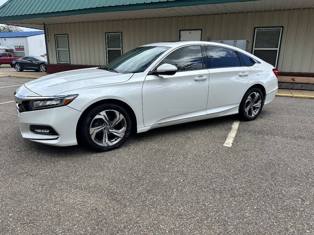 Used 2020 Honda Accord EX-L image 2