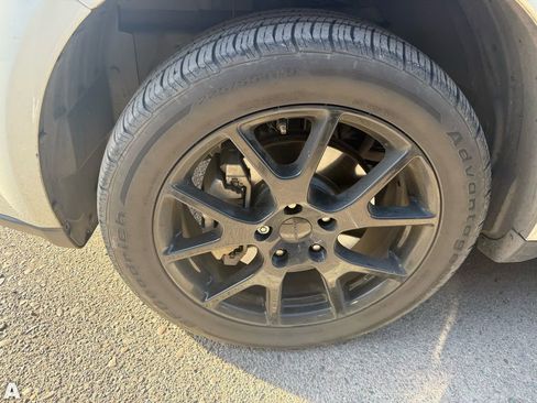 Used 2015 Dodge Journey SXT w/ Flexible Seating Group image 6