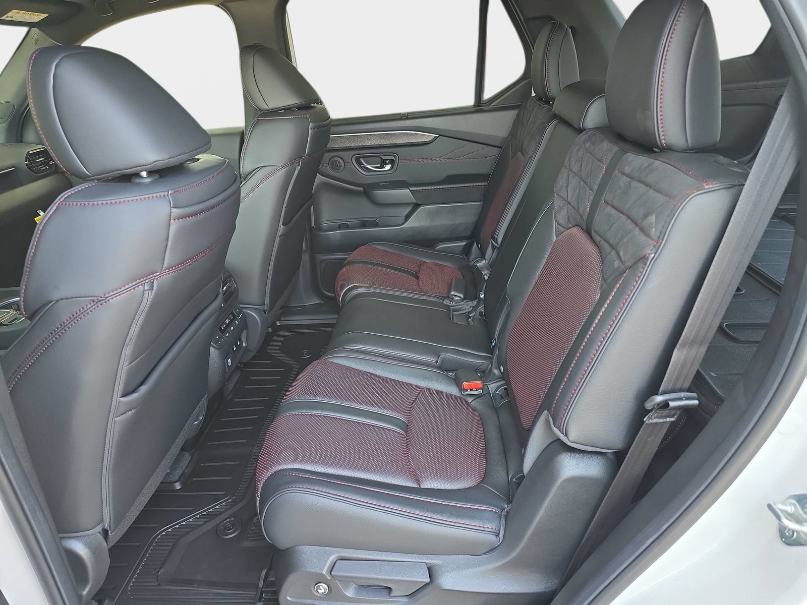 New 2026 Honda Pilot EX-L image 15