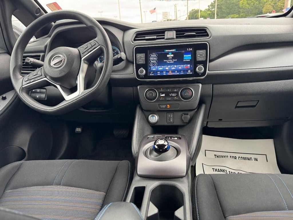 Used 2025 Nissan Leaf S FWD image 12