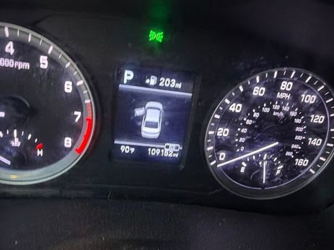 Used 2018 Hyundai Sonata SE FWD image 16
