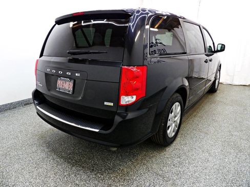 Used 2017 Dodge Grand Caravan SE w/ Power Window Group image 5