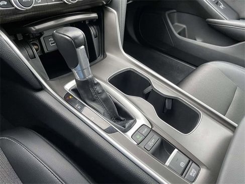 Used 2022 Honda Accord Sport image 30