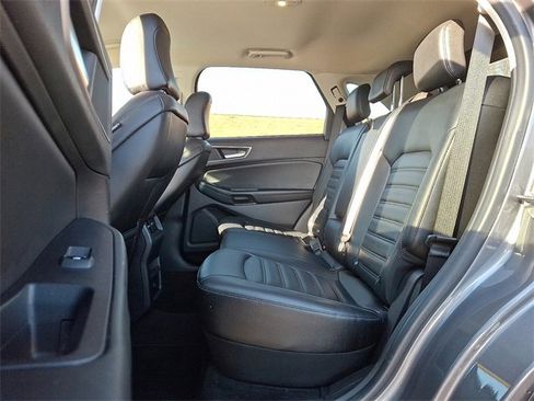 Used 2024 Ford Edge SEL image 10
