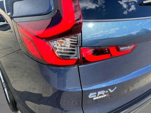 Used 2025 Honda CR-V LX image 25