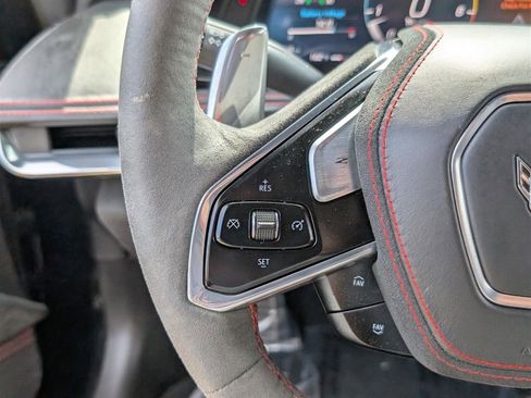 Used 2020 Chevrolet Corvette Stingray Premium Cpe w/ 3LT Preferred Equipment Group image 23