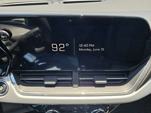 New 2026 Chevrolet Trax LT w/ Driver Confidence Package FWD image 29