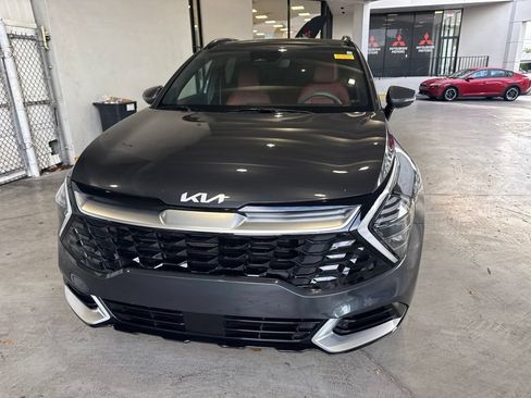Certified 2024 Kia Sportage SX FWD image 2