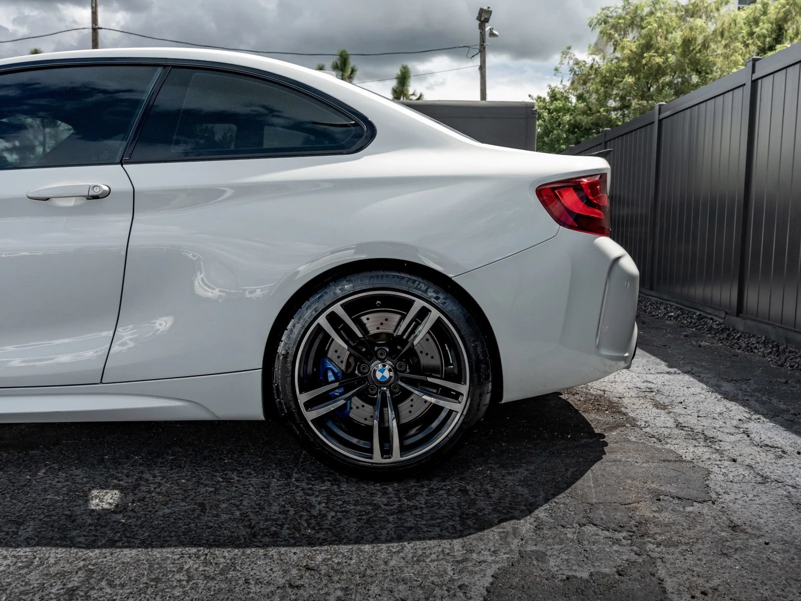 Used 2017 BMW M2 RWD image 33