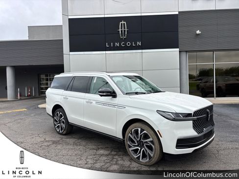 New 2026 Lincoln Navigator Reserve AWD/4WD image 1