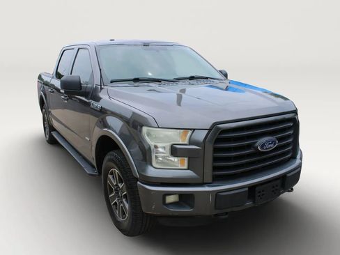Used 2015 Ford F150 XLT w/ Equipment Group 302A Luxury AWD/4WD image 2