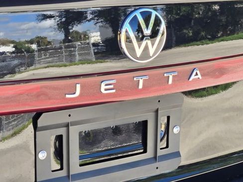 New 2026 Volkswagen Jetta SEL FWD image 10