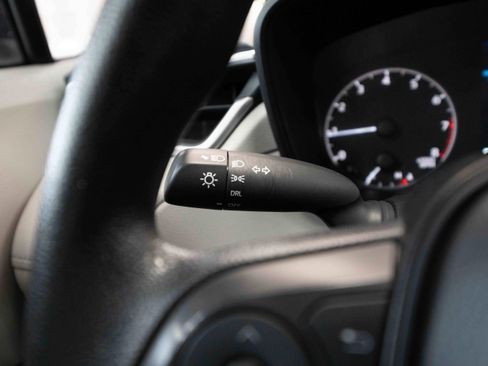 Used 2024 Toyota Corolla Cross L image 13