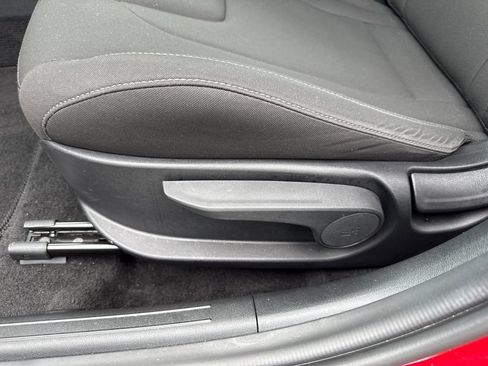 Certified 2024 Hyundai Elantra SEL FWD image 25