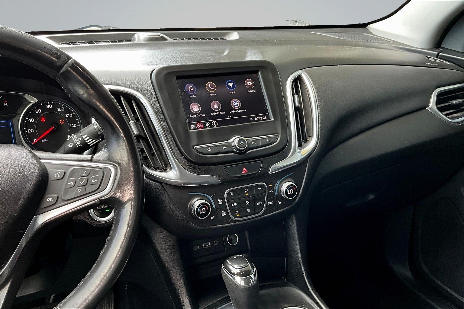 Used 2020 Chevrolet Equinox LT FWD image 8