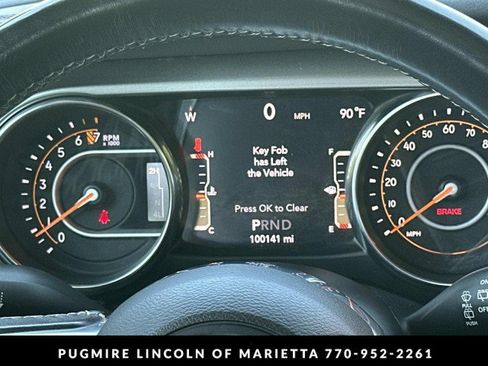 Used 2019 Jeep Wrangler Unlimited Sahara w/ Uconnect 4C Nav & Sound Group AWD/4WD image 25