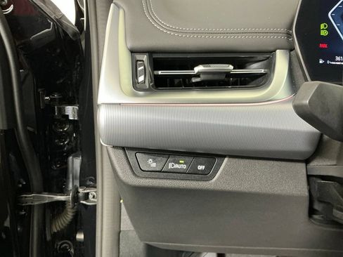 Used 2025 BMW X1 xDrive28i w/ Technology Package AWD/4WD image 16