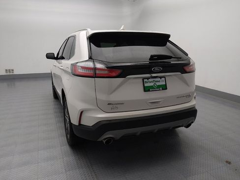Used 2019 Ford Edge Titanium image 6