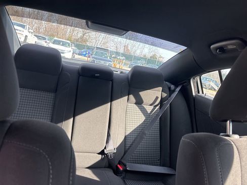 Used 2023 Dodge Charger SXT image 15