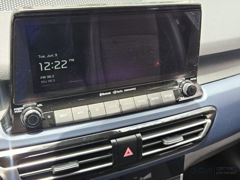 Certified 2023 Kia Seltos S w/ Navigation Package AWD/4WD image 19