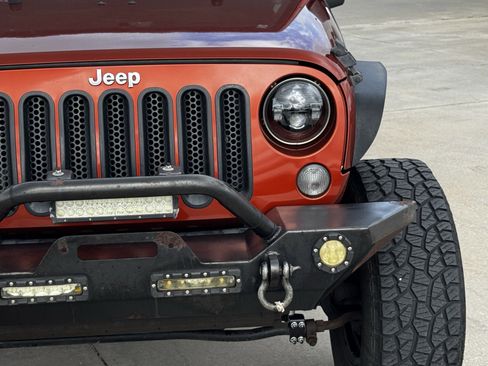 Used 2014 Jeep Wrangler Sport w/ Quick Order Package 24S AWD/4WD image 5