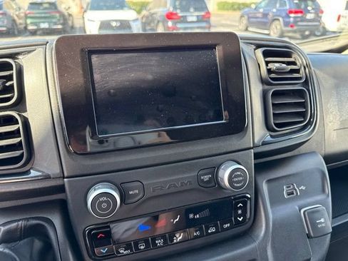 Used 2025 RAM ProMaster 2500 w/ U-Haul Equipment Group FWD image 4