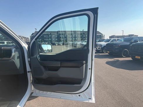 Used 2021 Ford F150 XLT w/ FX4 Off-Road Package AWD/4WD image 28