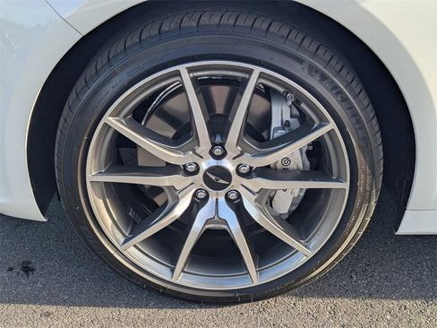 Used 2026 Genesis G70 2.5T Prestige image 11