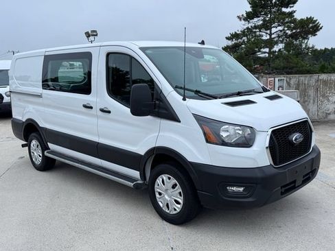 Used 2025 Ford Transit 250 Low Roof w/ Exterior Upgrade Package RWD image 3