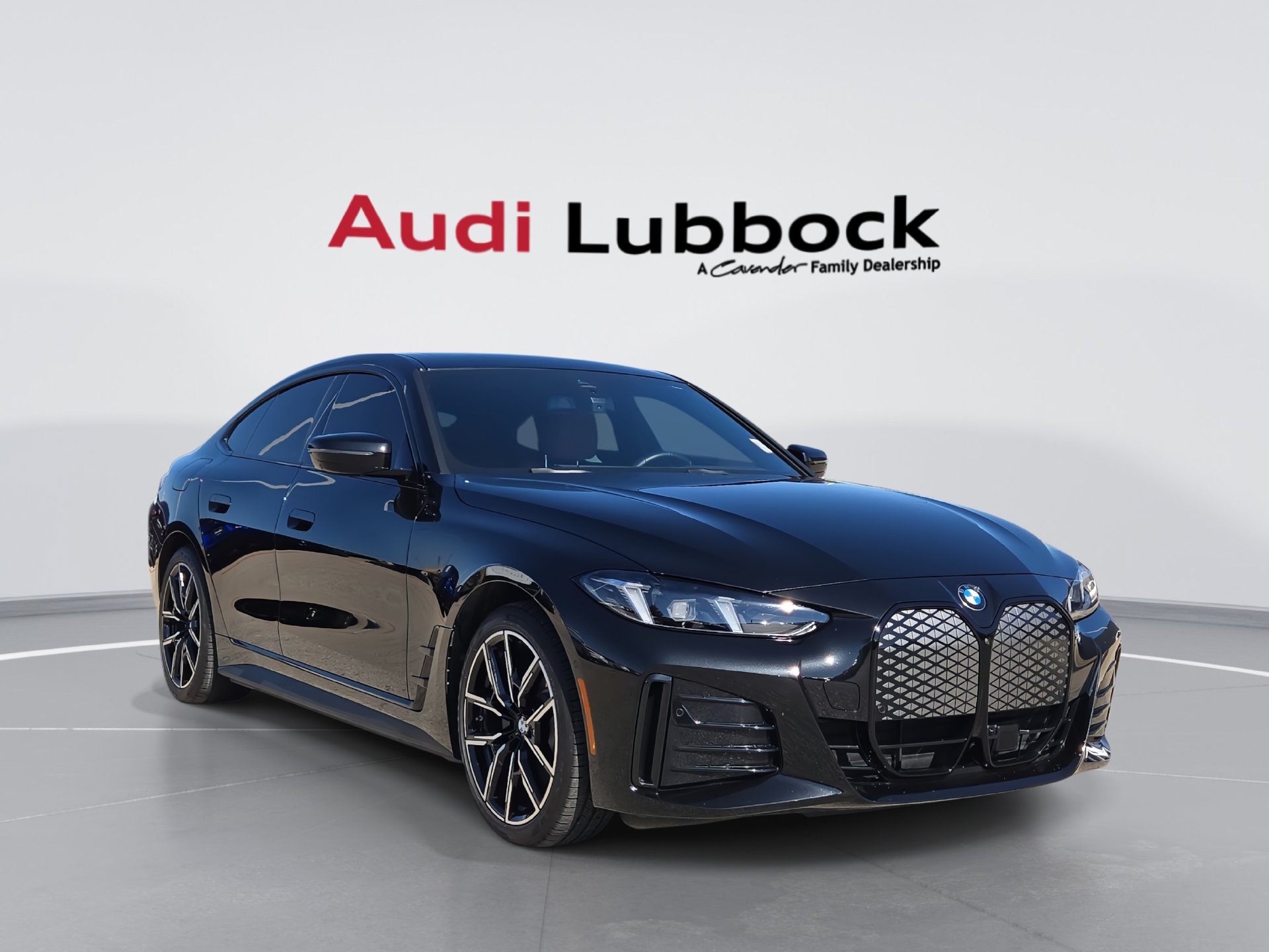 Used 2026 BMW i4 eDrive40 w/ M Sport Package RWD image 1