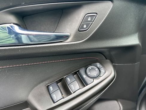 Used 2023 Chevrolet TrailBlazer RS w/ Driver Confidence Package image 14