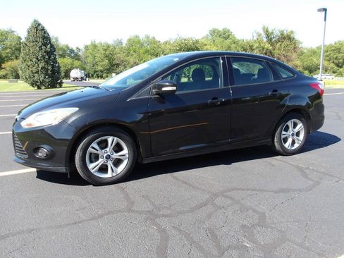 Used 2013 Ford Focus SE FWD image 8