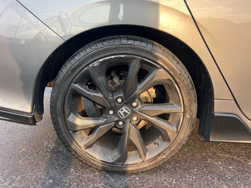 Used 2017 Honda Civic Sport Touring image 39