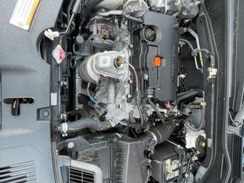 Used 2023 Honda HR-V LX image 35