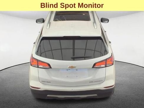 Used 2023 Chevrolet Equinox Premier image 7