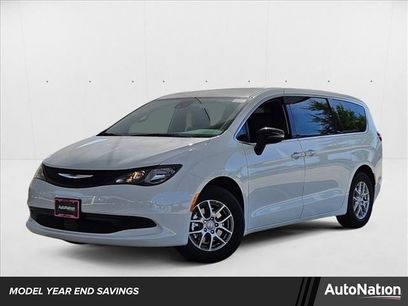 New 2025 Chrysler Voyager LX