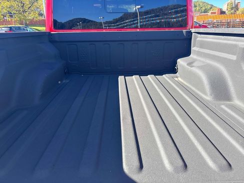 Used 2021 Jeep Gladiator Overland w/ Popular Equipment Package image 52