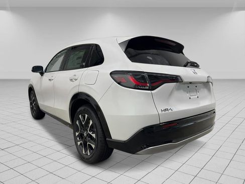 New 2026 Honda HR-V EX-L image 3
