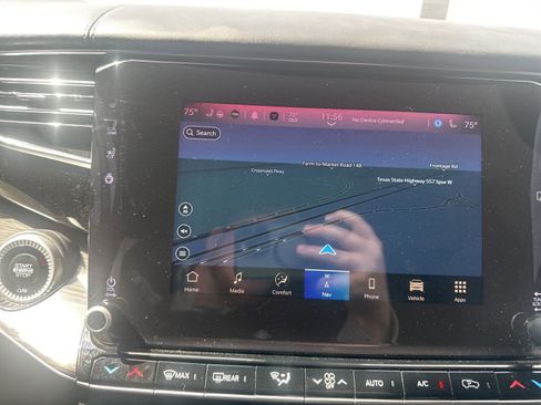 Used 2023 Jeep Wagoneer Series II w/ Premium Group I image 13