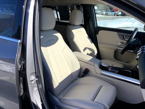 Used 2023 Mercedes-Benz GLA 250 4MATIC image 8