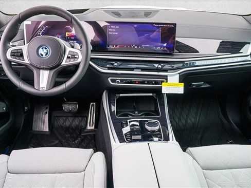New 2026 BMW X5 xDrive50e w/ M Sport Package AWD/4WD image 20