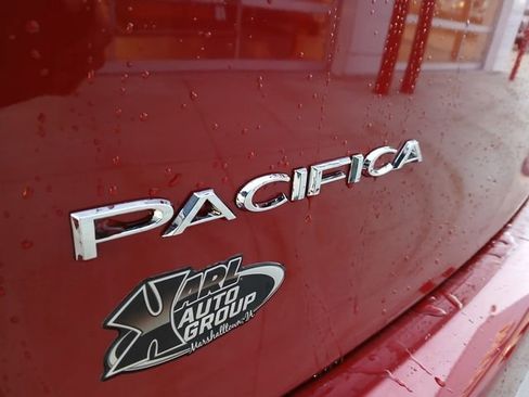 New 2026 Chrysler Pacifica Select image 33