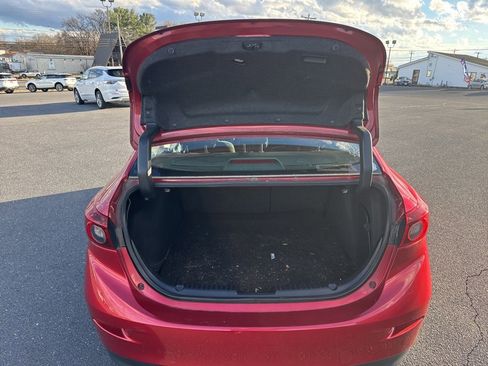 Used 2016 MAZDA MAZDA3 i Sport w/ Preferred Equipment Package image 16