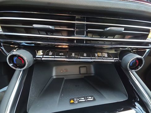 New 2026 Chevrolet Traverse Z71 w/ Driver Confidence Package image 28